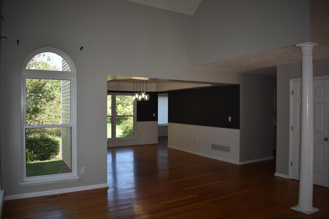 Building Photo - 1193 Wyndham Hills Dr
