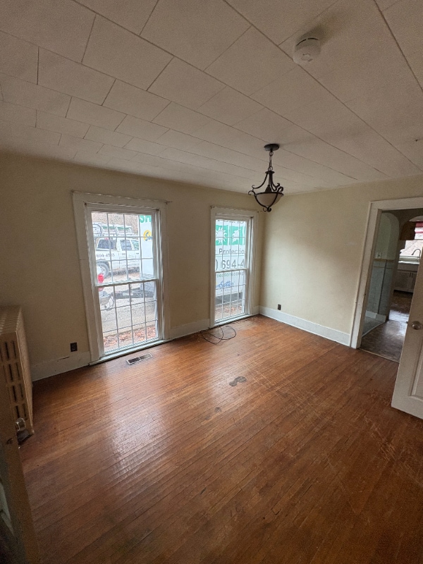 Building Photo - 204 Pekin Ave