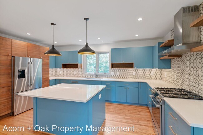 Building Photo - 3 br, 2.5 bath House - 2401 Perkins Rd