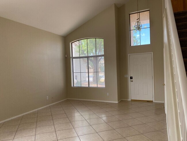 Foto del edificio - Spacious 4 bedroom home in Peoria!