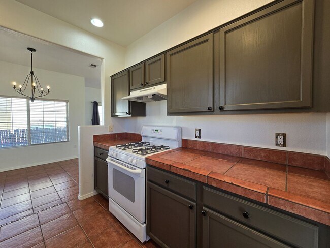 Foto del edificio - 4138 Big Sky Rd