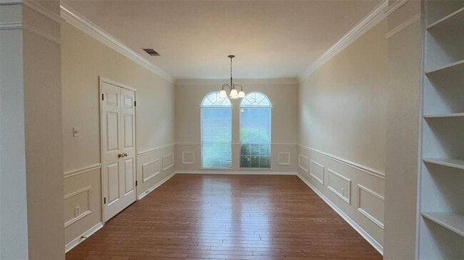 Building Photo - 10813 Redmond Rd