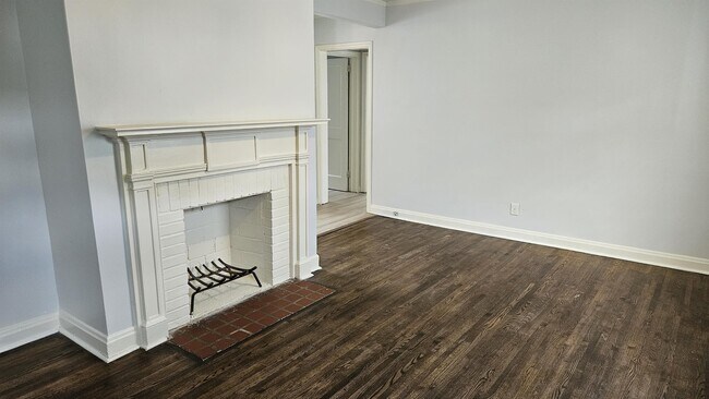 Foto del edificio - 900 Leigh Ave