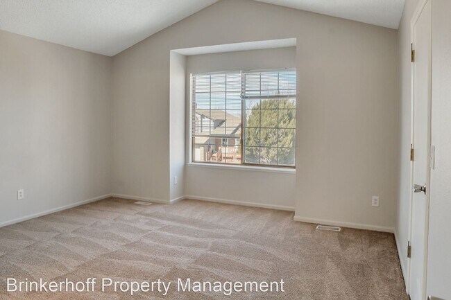 Building Photo - 3 br, 3.5 bath House - 3082 S Biscay Circle