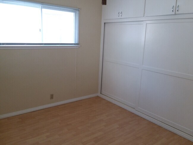 Bedroom #1 - 122 S Greenwood Ave