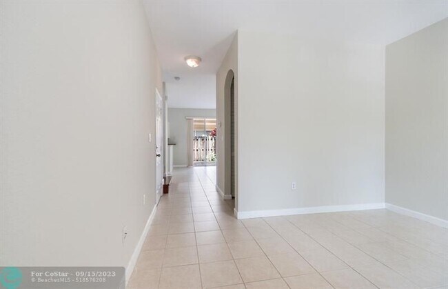 Foto del edificio - 12863 SW 134th Terrace