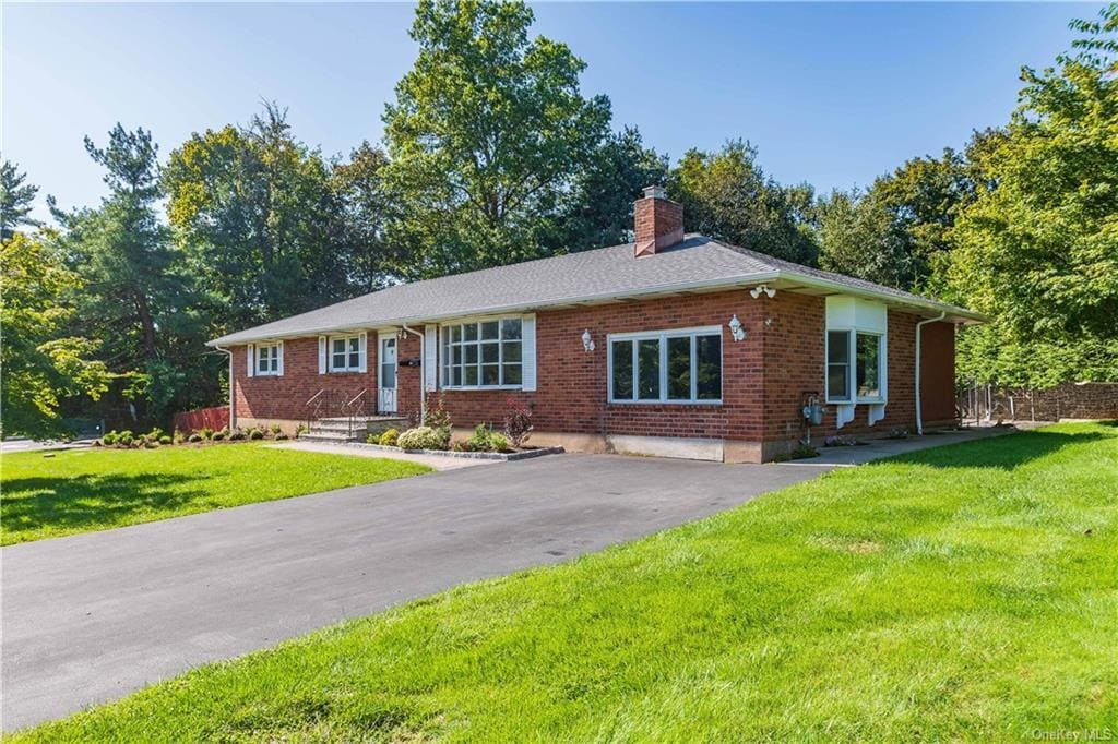 1 Wesel Rd, Nanuet, NY 10954 House Rental in Nanuet, NY