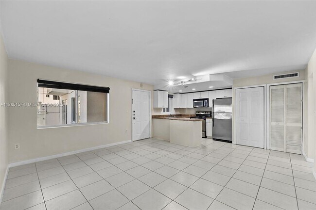 Foto del edificio - 3101 SW 27th Ave