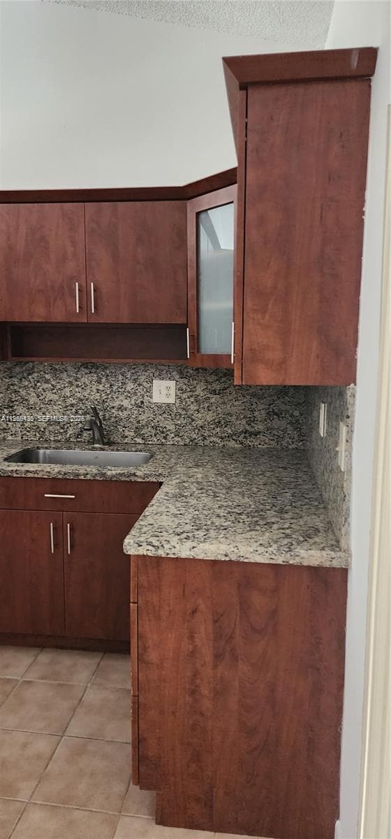 Foto del edificio - 6134 SW 147th Ct