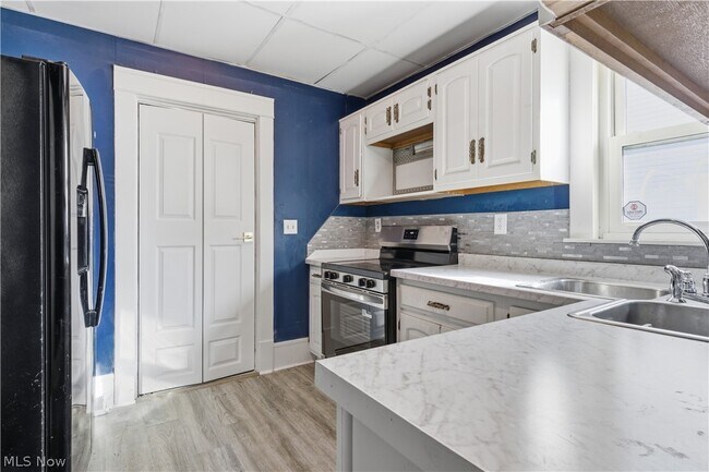 Foto del edificio - 1729 E 26th St