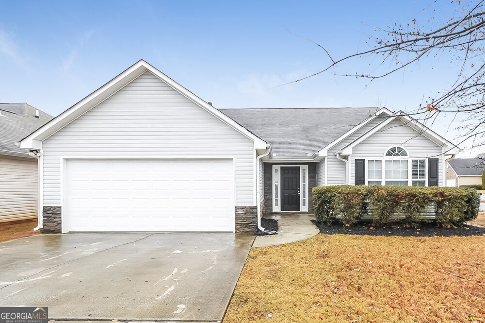 Foto principal - 1500 Logan Ln