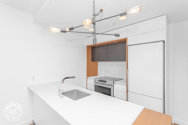 Foto del edificio - 41-15 23rd St