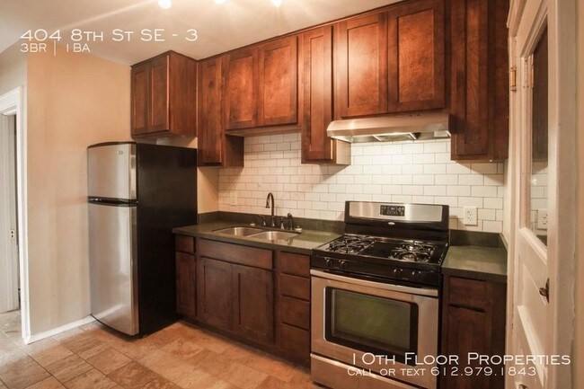 Foto del edificio - 404 SE 8th St