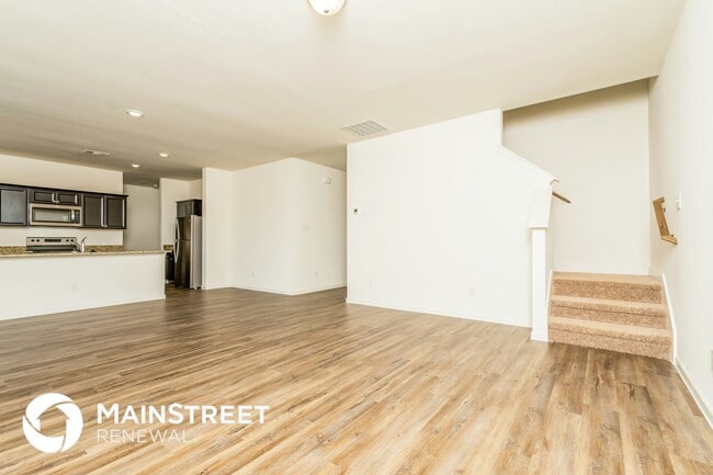 Building Photo - 440 Canoe Way