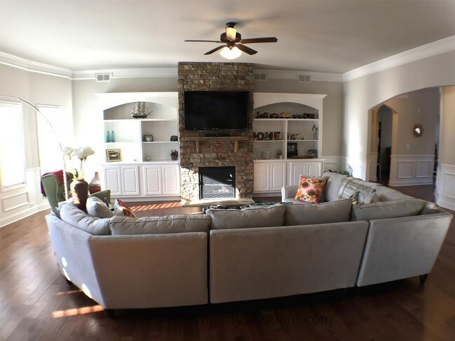 Building Photo - 304 Carters Creek Ct