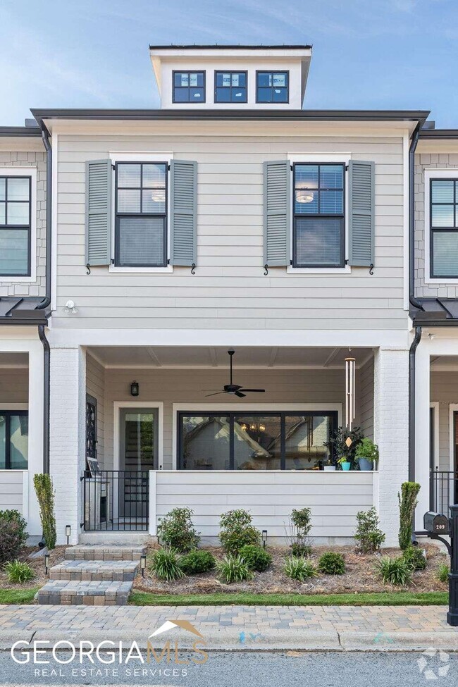 New The Village at Towne Lake Apartments under 800 Woodstock, GA 3