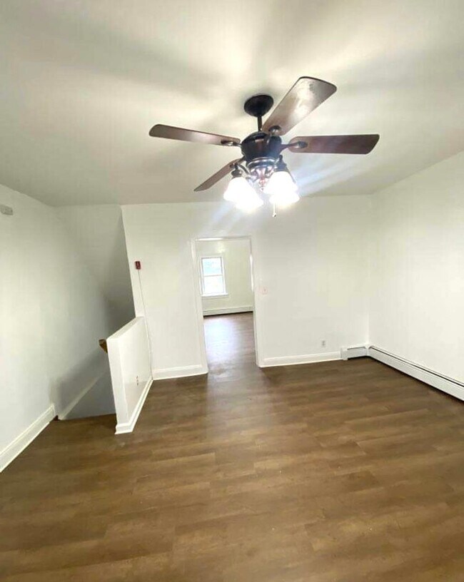 Building Photo - Whitehall Rental Listing
