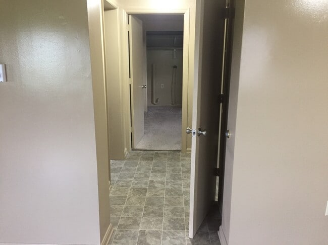 Building Photo - 16 Stoltzfus Ln