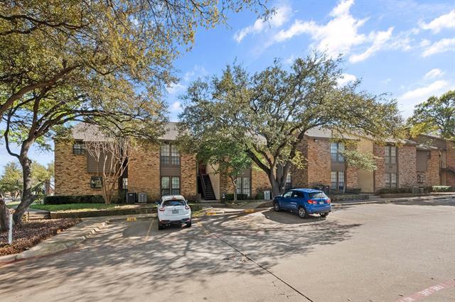 Building Photo - 15221 Berry Trail