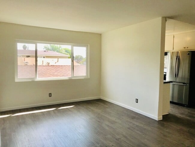 Photo - Hyde Park Apartment