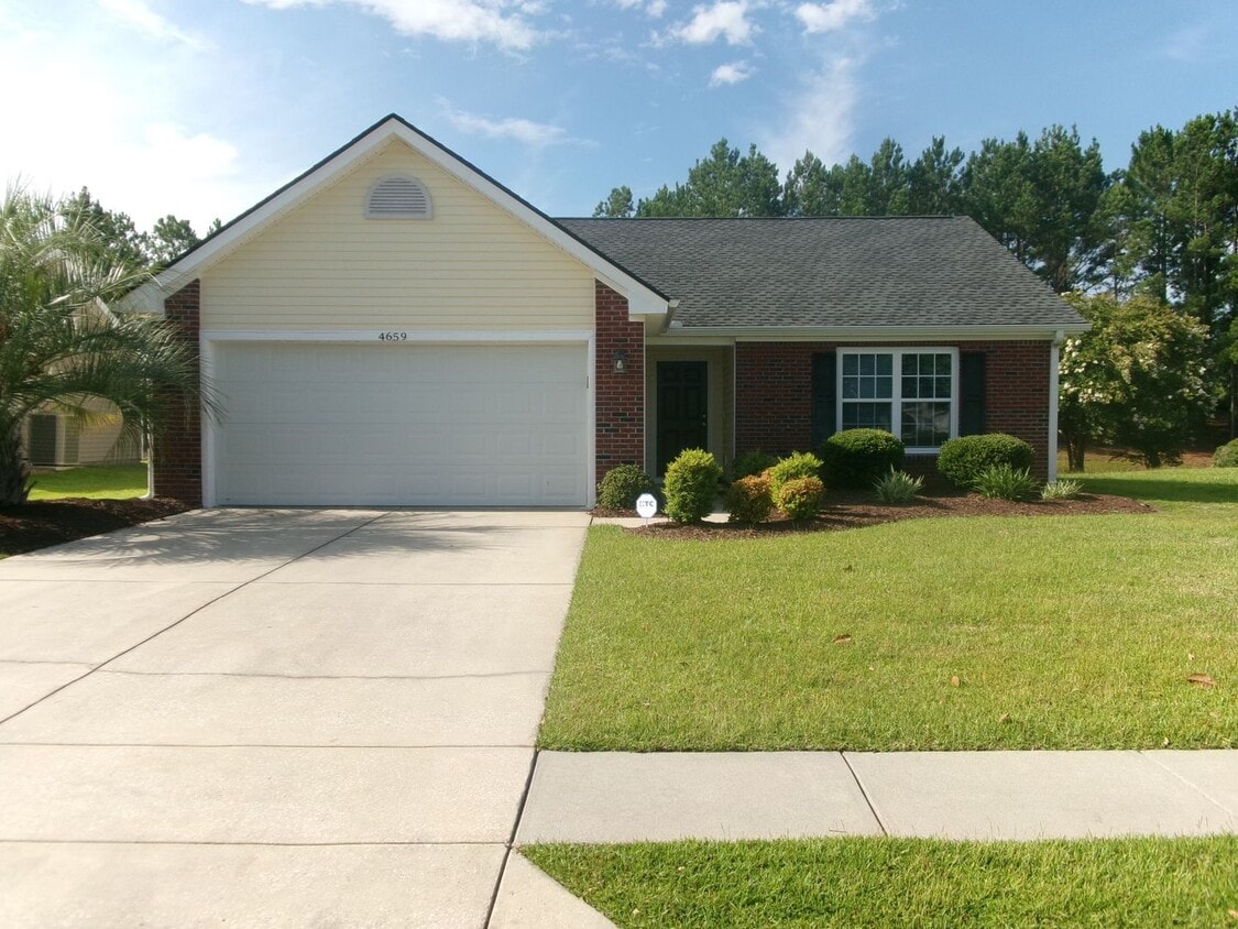Primary Photo - 3 bedroom home in Walker Woods