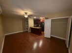 Foto principal - 927 College St
