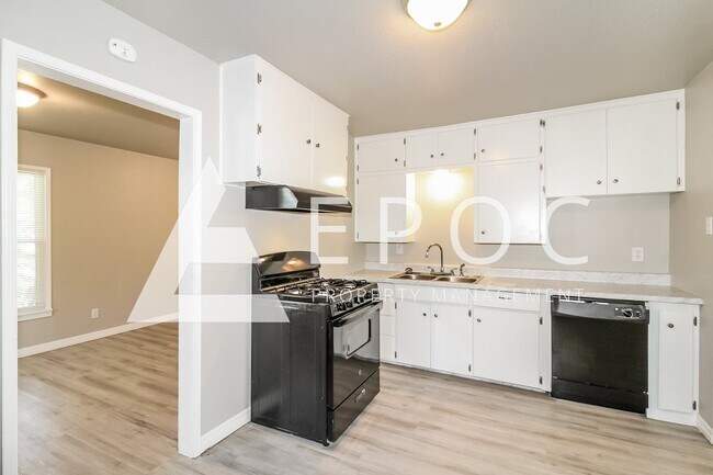 Foto del edificio - 704 Tiffin Ave