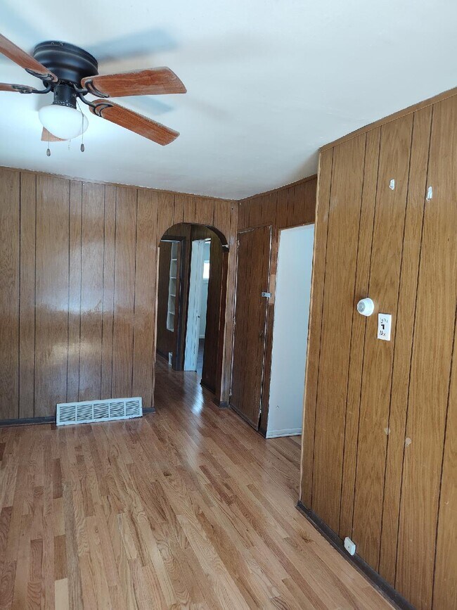 Living Room - 200 W Mill St