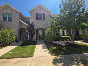 Building Photo - 3308 Becker Dr