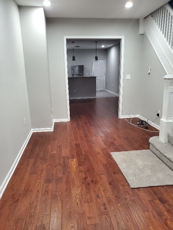 Building Photo - 709 Cator Ave