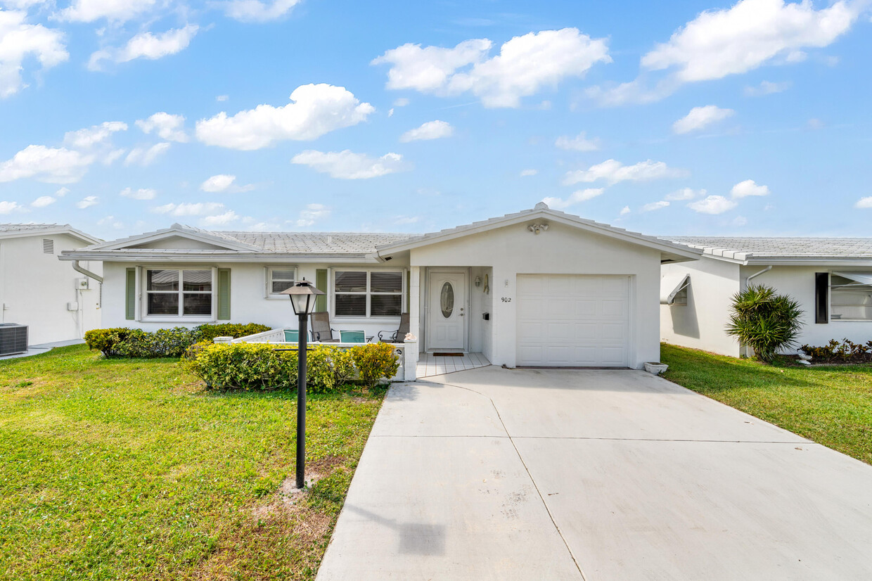 Foto principal - 902 SW 6th Ave