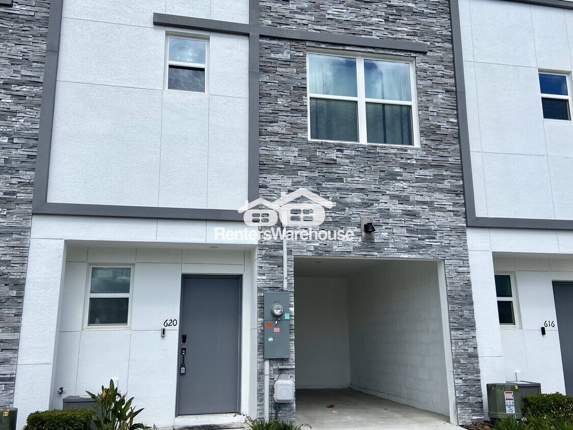 Foto principal - 620 Trikomo Dr