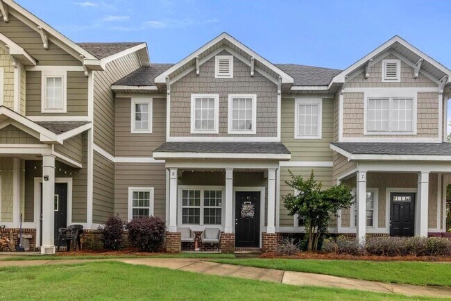 Foto del edificio - Madison Park Townhome