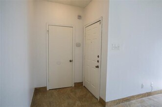 Building Photo - 5859 Frankford Rd