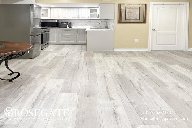 Photo du bâtiment - Spacious 2-Bedroom Basement Unit in Toront...