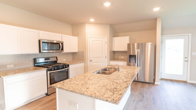 Foto del edificio - 5400 Greenridge Ln