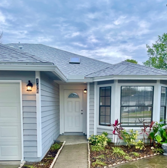 This is a home, not an apartment. Single story - 144 Abaco Way