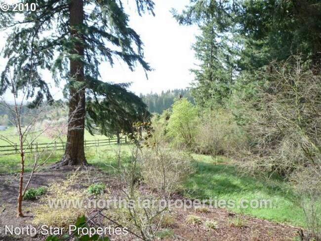 Building Photo - 2 br, 3 bath House - 3680 SW Fir Grove Rd