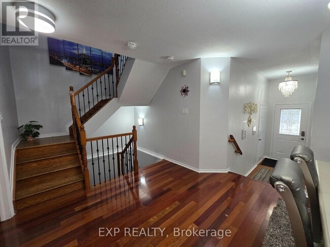Building Photo - 700 Carmella Crescent