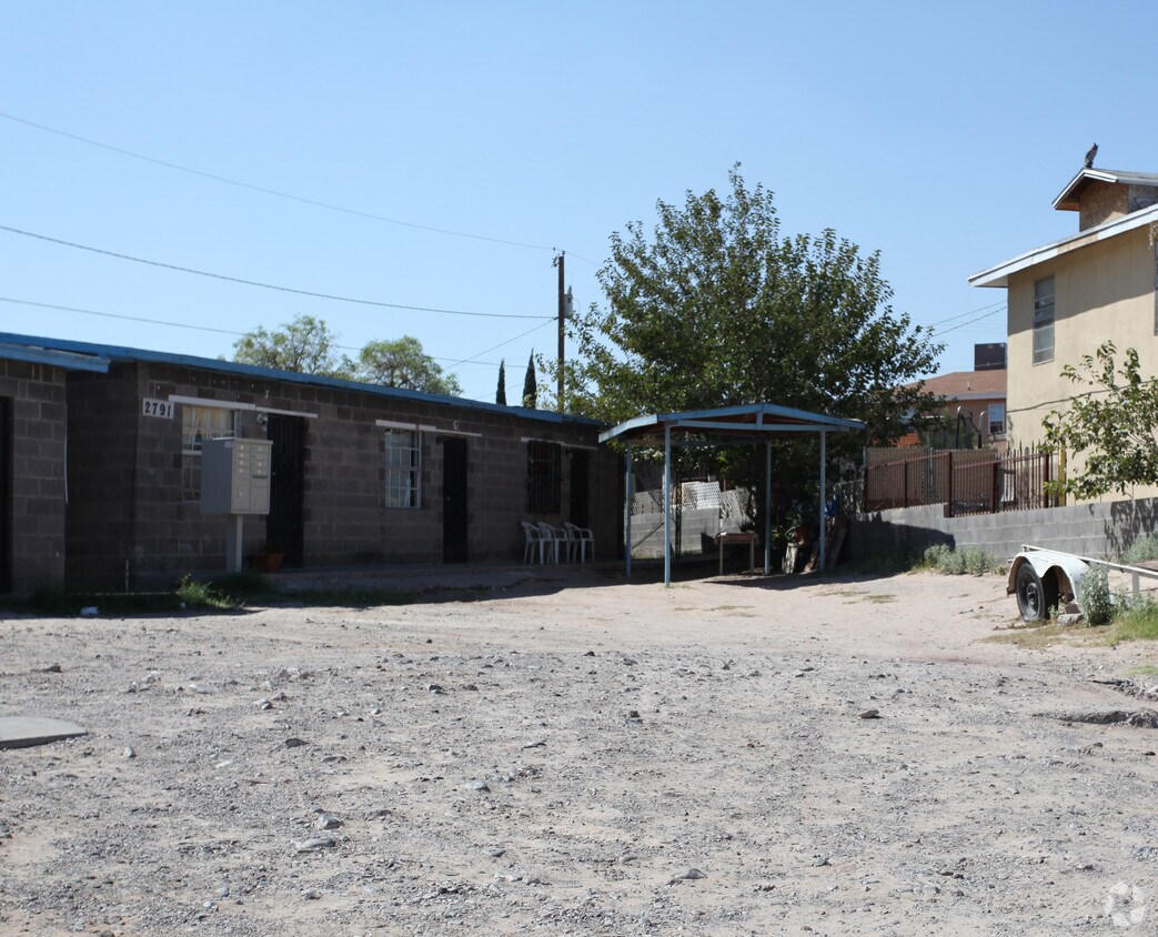 2791 Mcnutt Rd, Sunland Park, NM 88063 Apartments in Sunland Park, NM