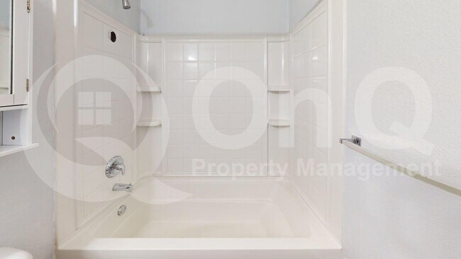 Foto del edificio - 8956 Preakness Cir