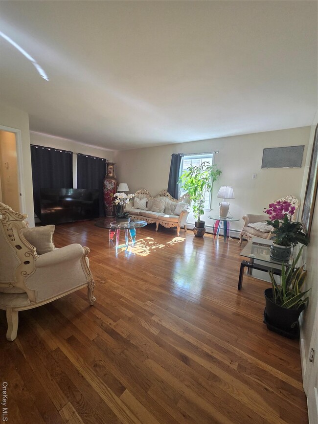 Foto del edificio - 444 N Terrace Ave