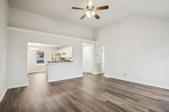 Foto del edificio - 205 Christine Dr