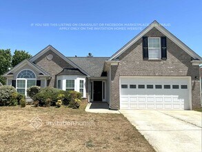 Building Photo - 40 Champions Ln