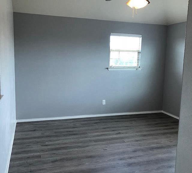 Building Photo - 832 Santa Rosa Dr