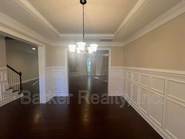 Building Photo - 324 Matilda Pl