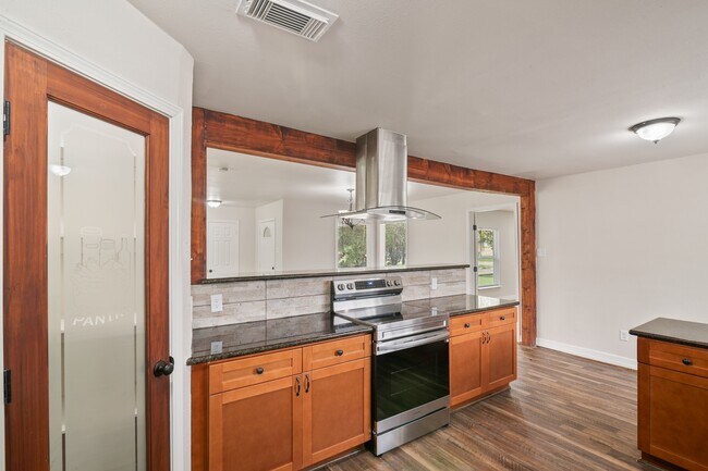 Foto del edificio - 1622 Hollow Hook Rd