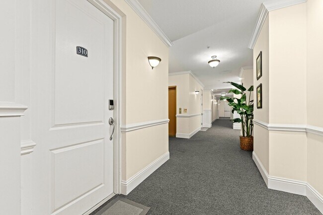 Building Photo - 3120 N Latitude Cir