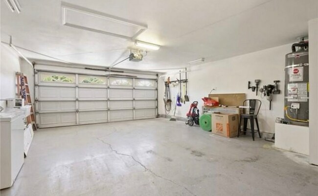 Building Photo - 1212 Lana St
