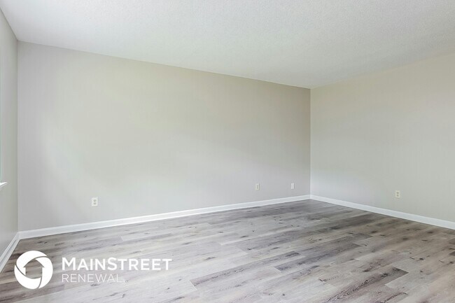 Foto del edificio - 413 Pineland Ave